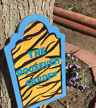 The Roosevelt garden sign in the garden